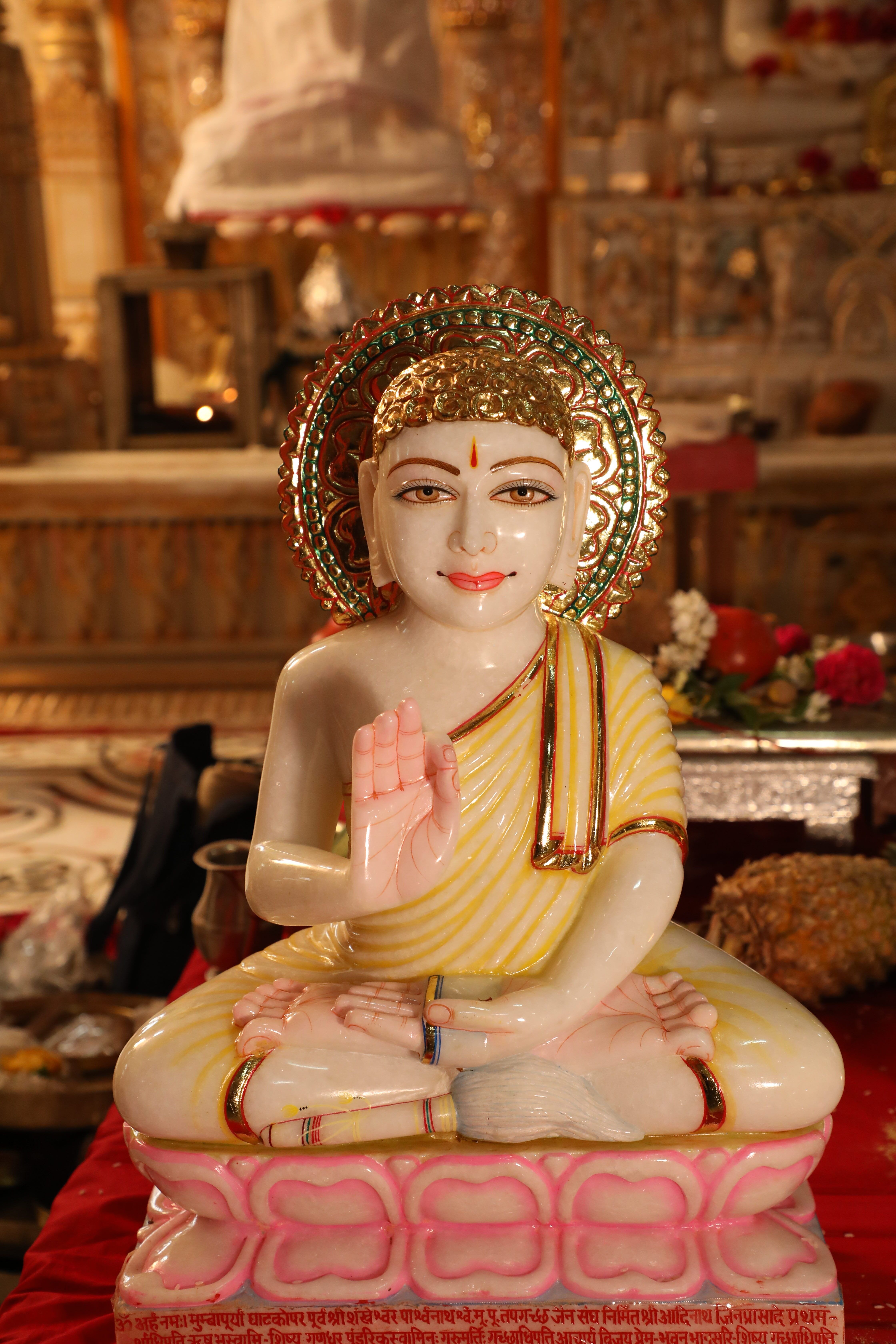 The Life and Teachings of Mahavira: A Journey Through Jainism