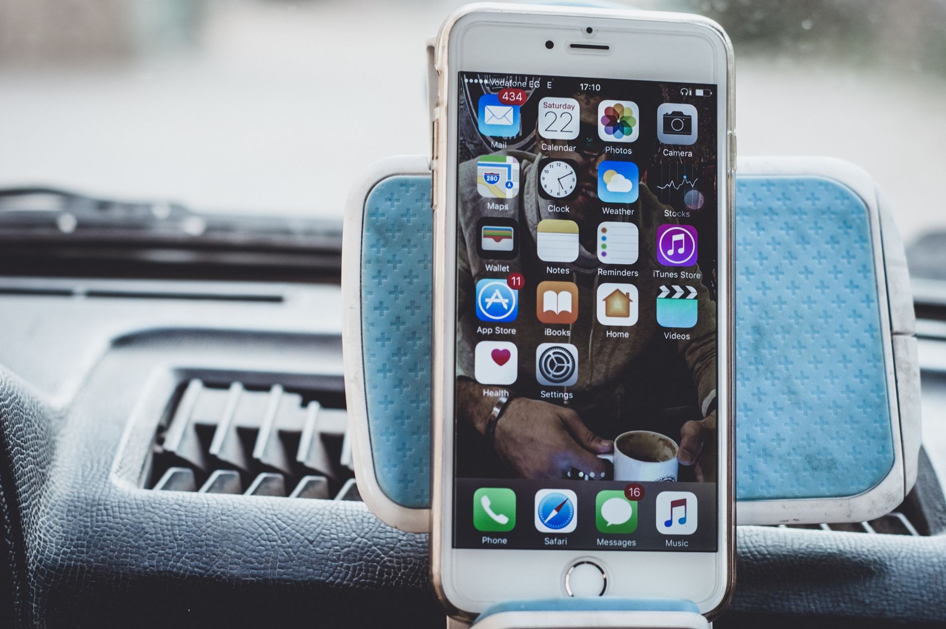 iOS 18: Unveiling the Future of iPhone Software | excepted release date | new features