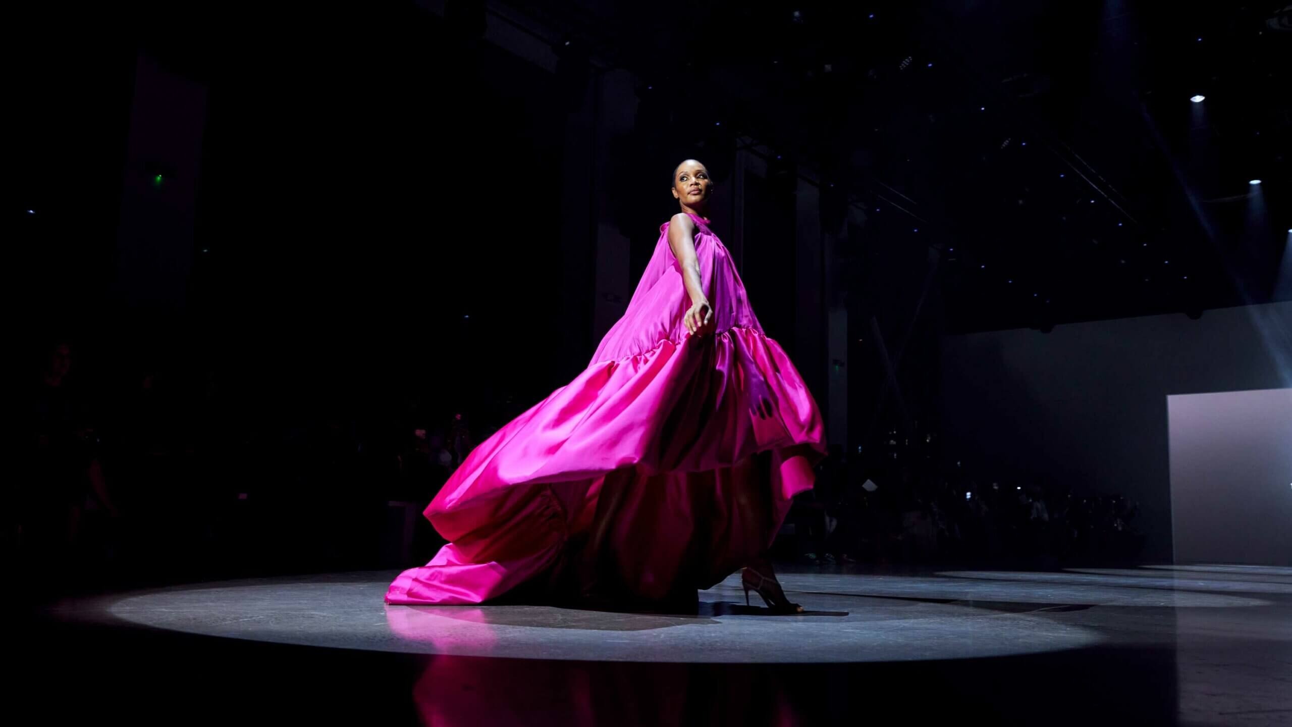 Top Fashion Weeks Around the World: A Global Style Showcase