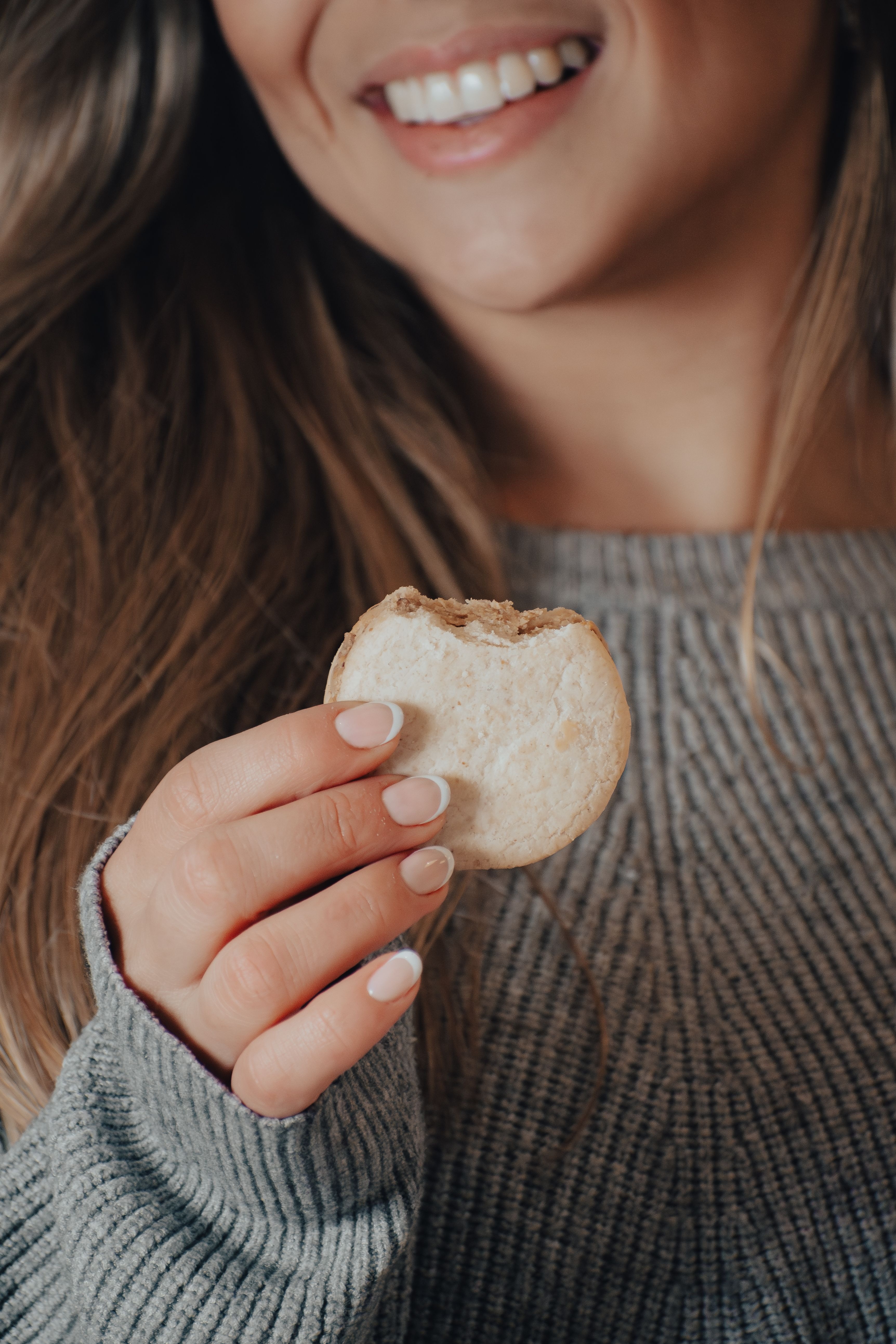 The Ultimate Guide to Achieving the Perfect French Manicure at Home