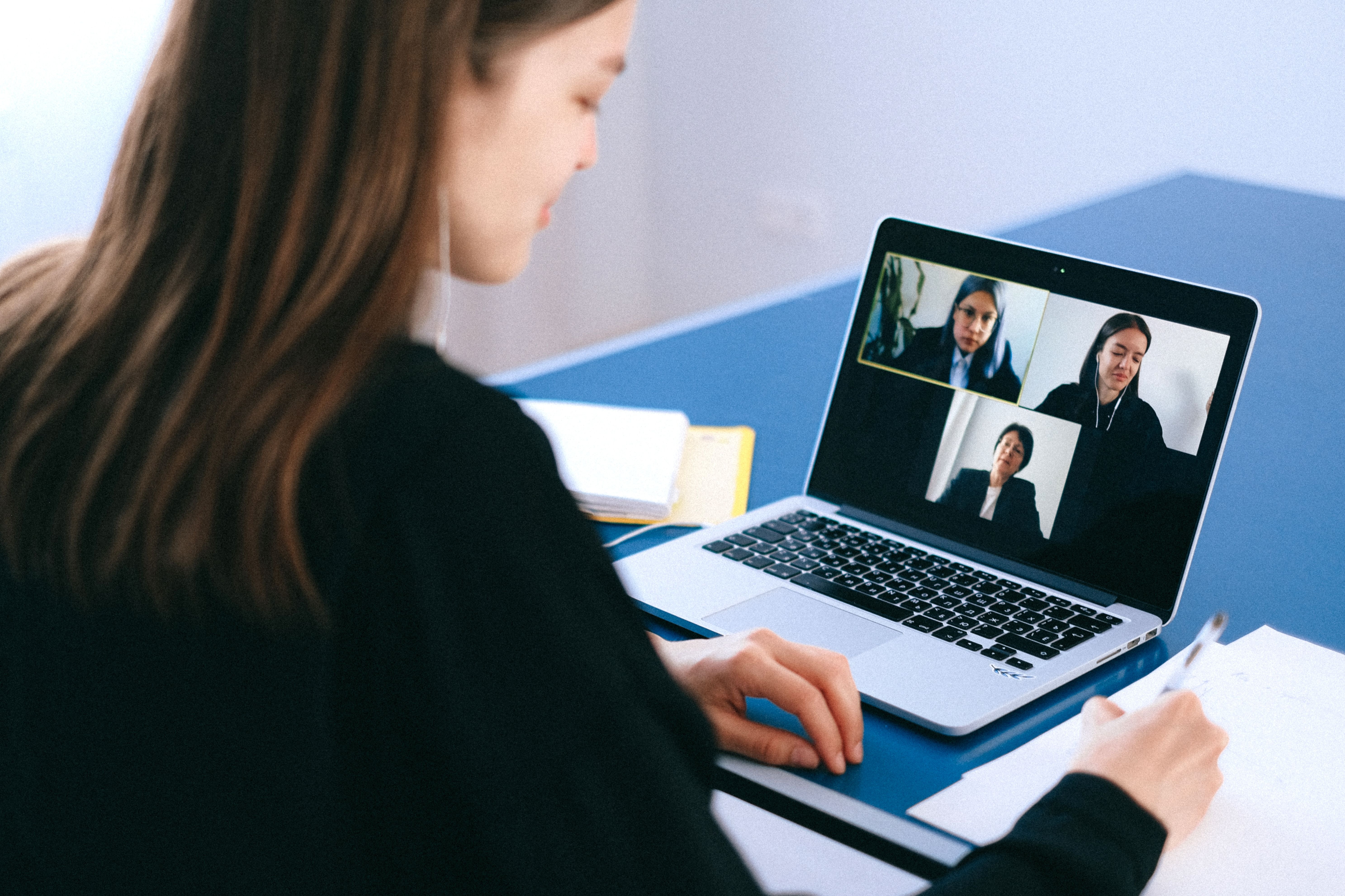 Mastering the Virtual Interview: Tips for Success in the Digital Era