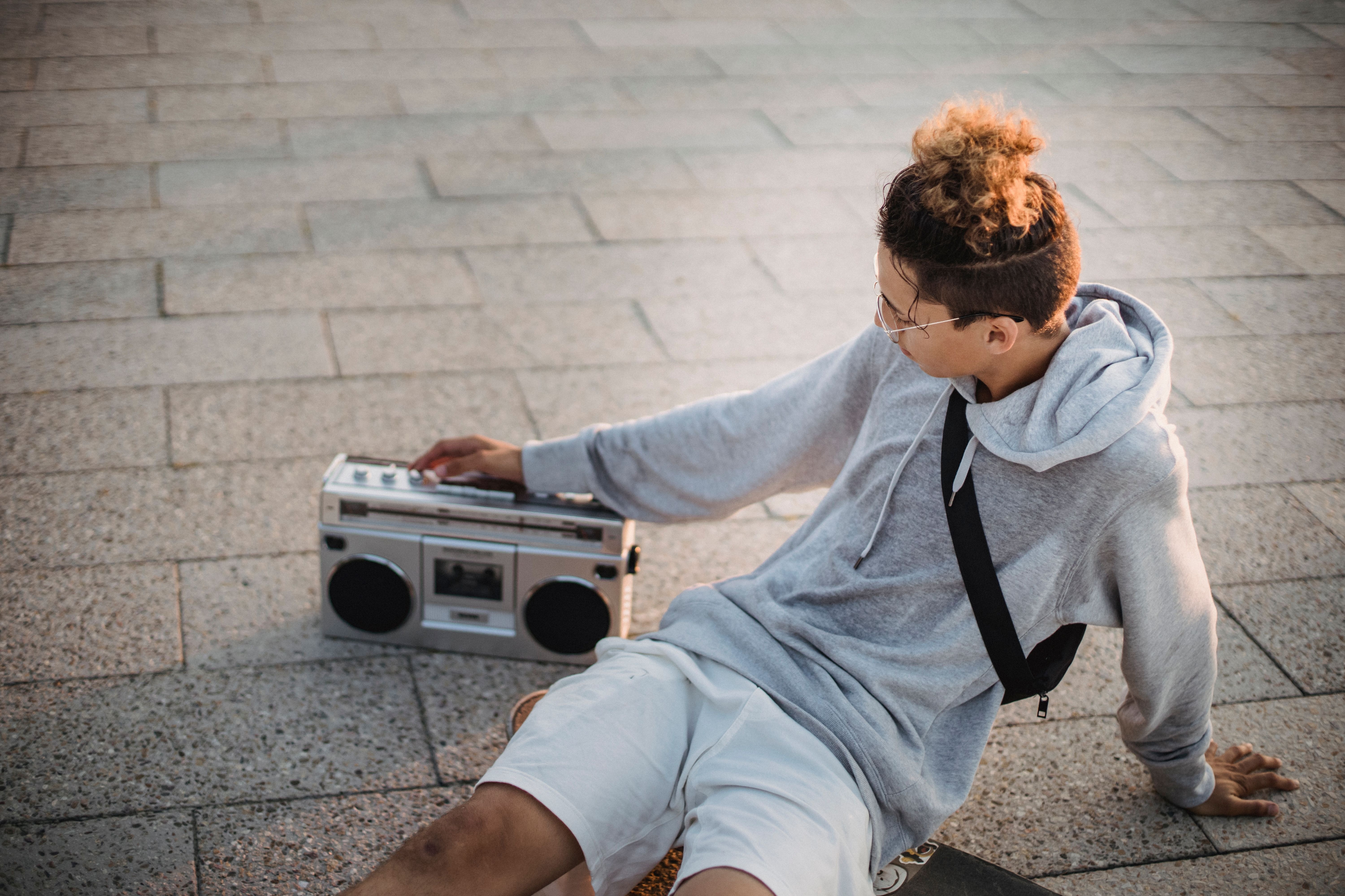 Unlocking Joy and Inspiration: The Impact of Music on Mood and Creativity