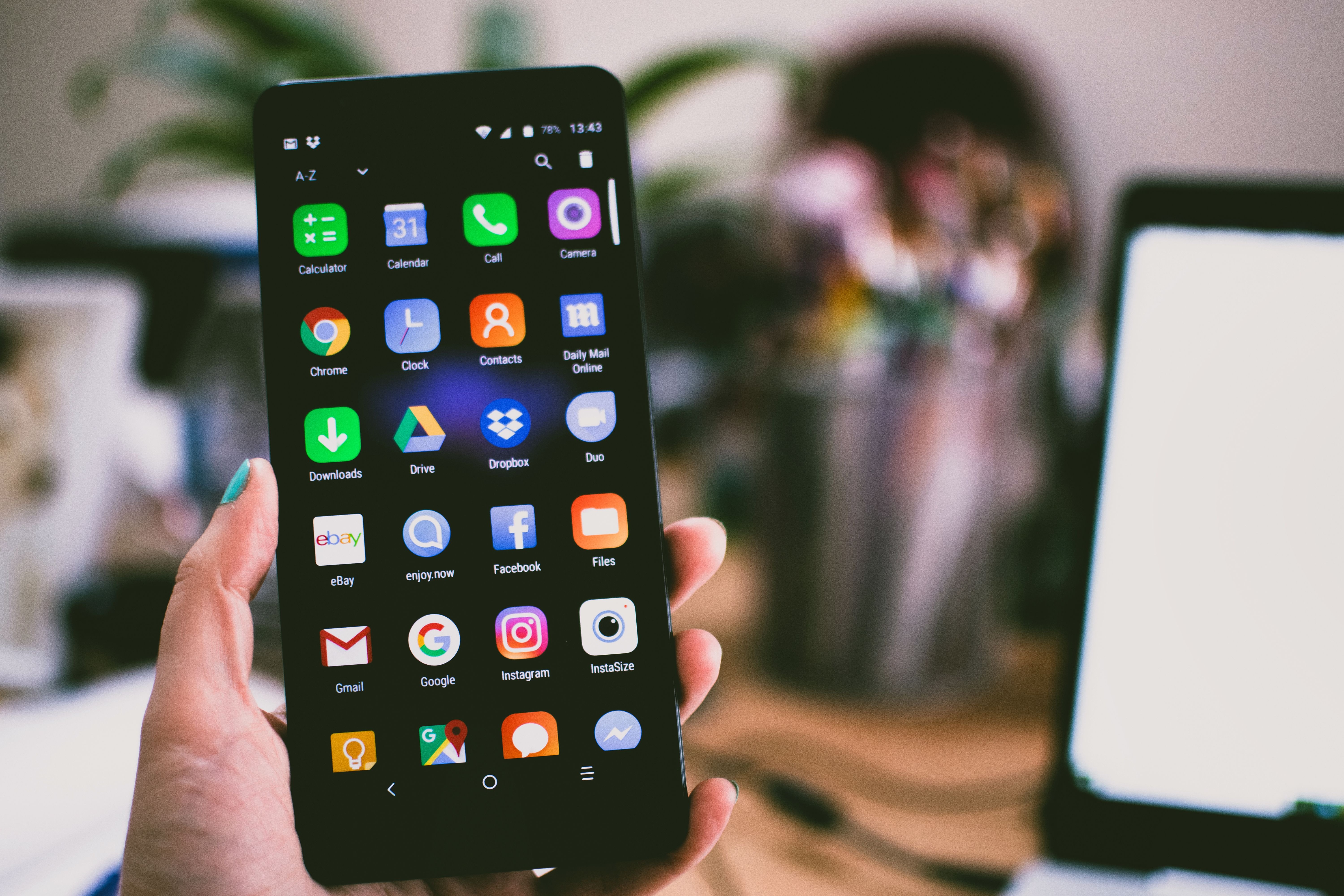 Exploring the Pros and Cons of the Android Operating System