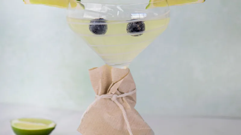 Healthy Cocktails for Guilt-Free Indulgence: Sip Smart, Stay Fit