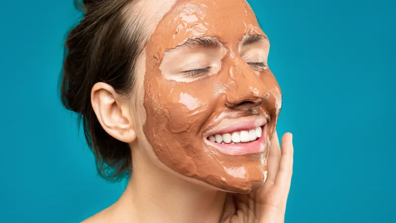 DIY Glow: Homemade Face Masks for Radiant Skin