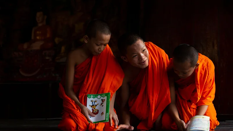 Top Buddhist Teachers and Their Teachings: Wisdom for Modern Times