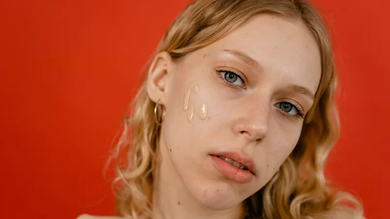 How to Choose the Right Foundation for Your Skin Type