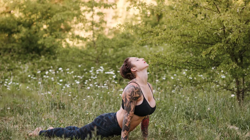 Sphinx Pose (Salamba Bhujangasana): Benefits, Steps, and Tips