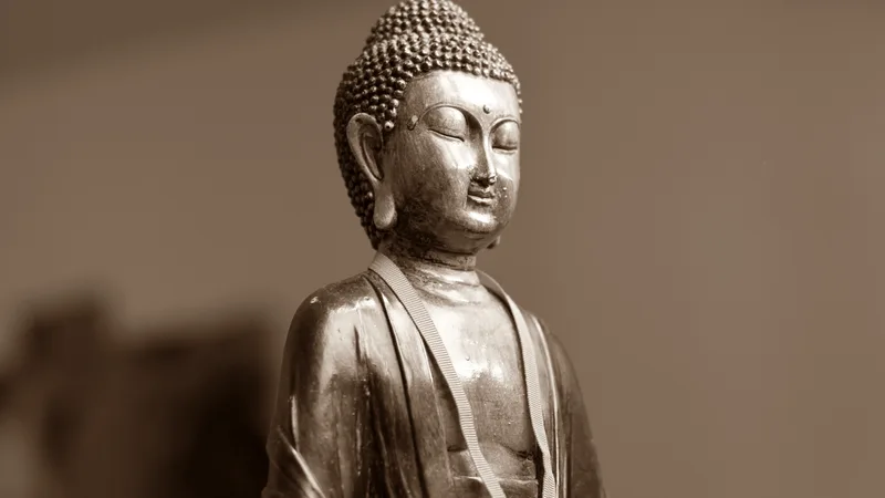 Buddhist Ethics in the Modern World: Navigating Moral Dilemmas