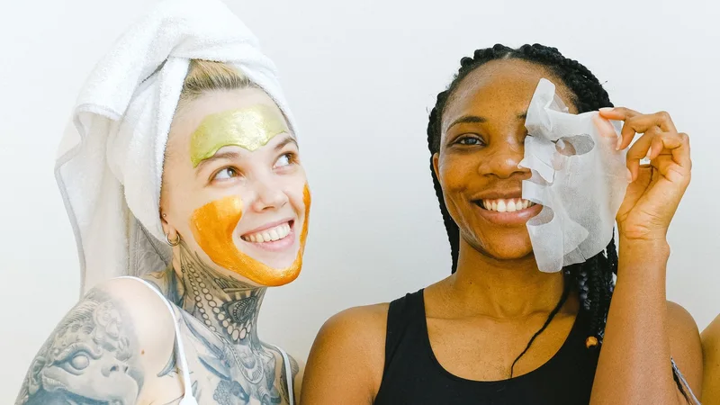 The Ultimate Guide to Flawless Skin: How Skincare Enhances Makeup Application
