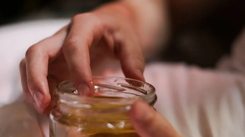 Honey for Glowing Skin: A Natural Skincare Marvel