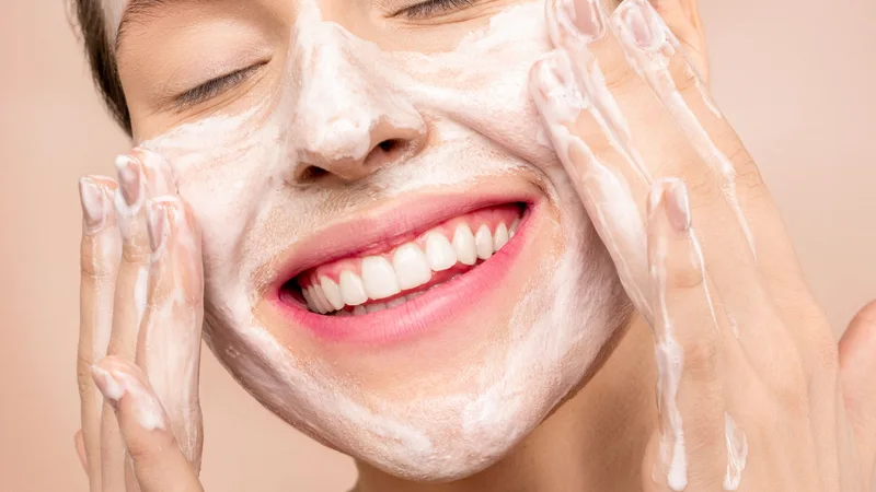 Tips for Creating a Flawless Base: The Ultimate Guide to Perfect Makeup