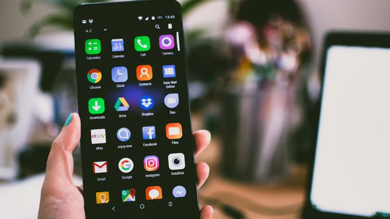 Exploring the Pros and Cons of the Android Operating System